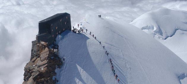 Capanna Regina Margherita auf dem Gipfel des Pta. Gnifetti (Signalkuppe), 4554m ü.M., Monte Rosa - Die höchstgelegene Hütte Europas